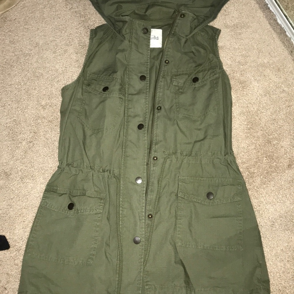 Mudd vest